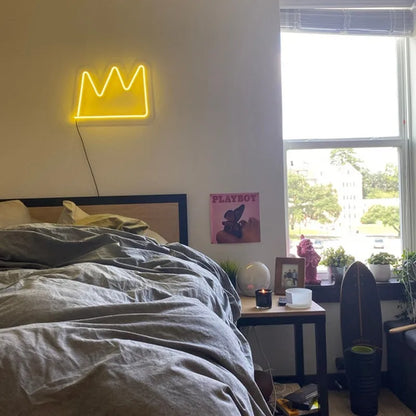 Neon Crown LED Sign – Royal & Artsy Glow Wall Decor