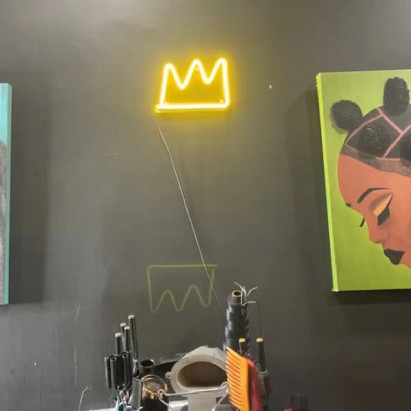 Neon Crown LED Sign – Royal & Artsy Glow Wall Decor